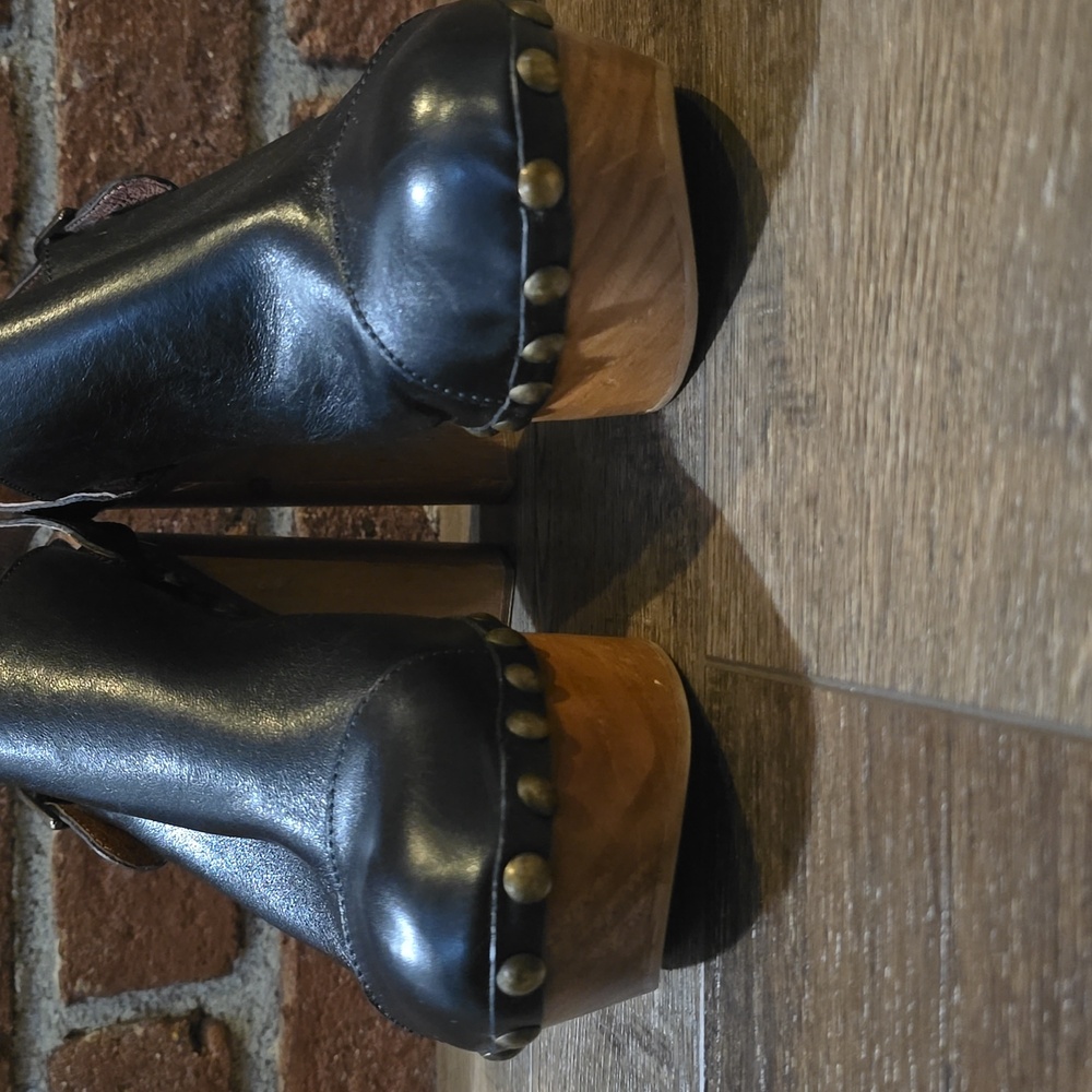 Jeffrey Campbell Woodies Platform Shoe - Picture 5 of 13